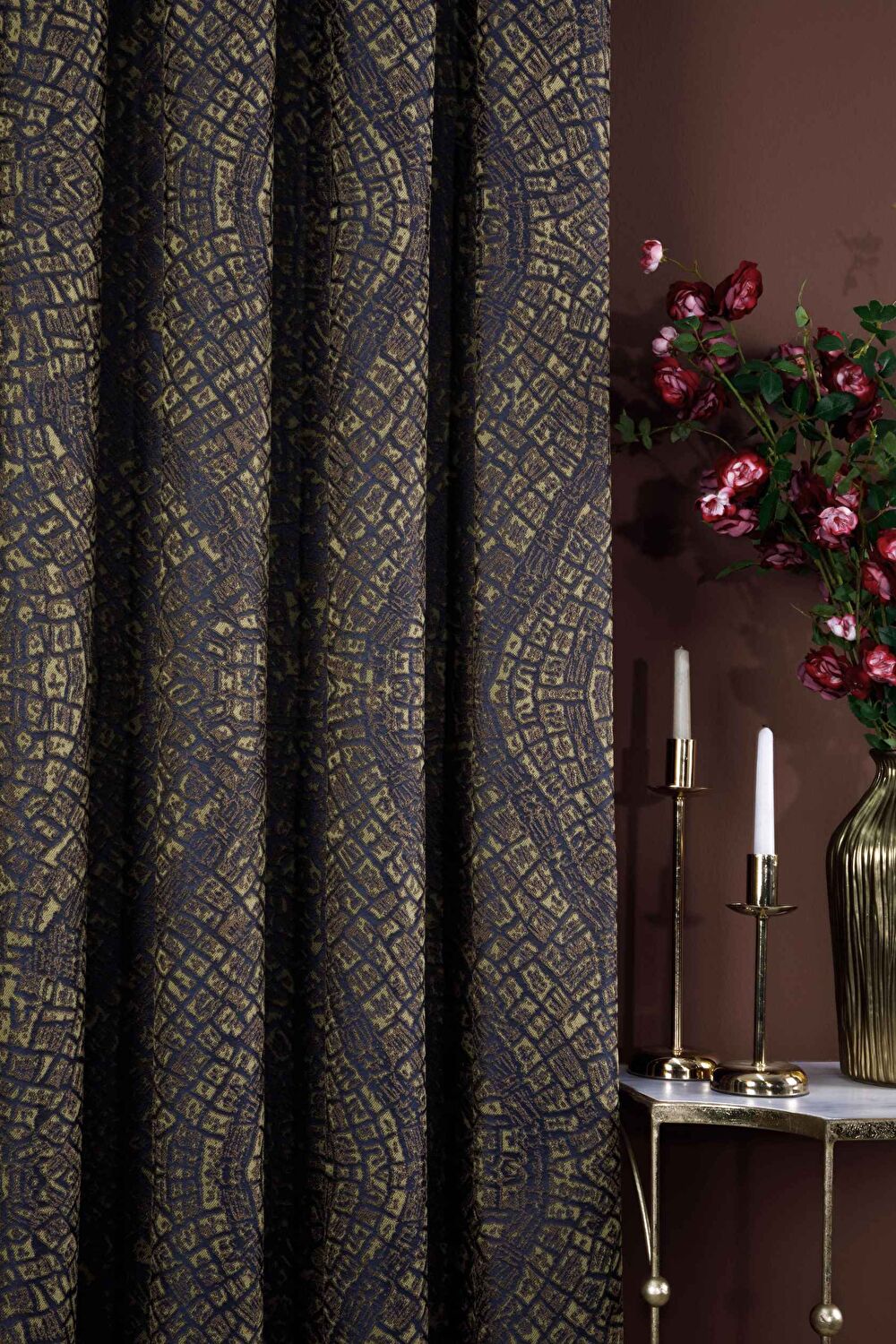 Taç Solvia Fon Perde Lacivert ( Max Yükseklik : 275 cm )