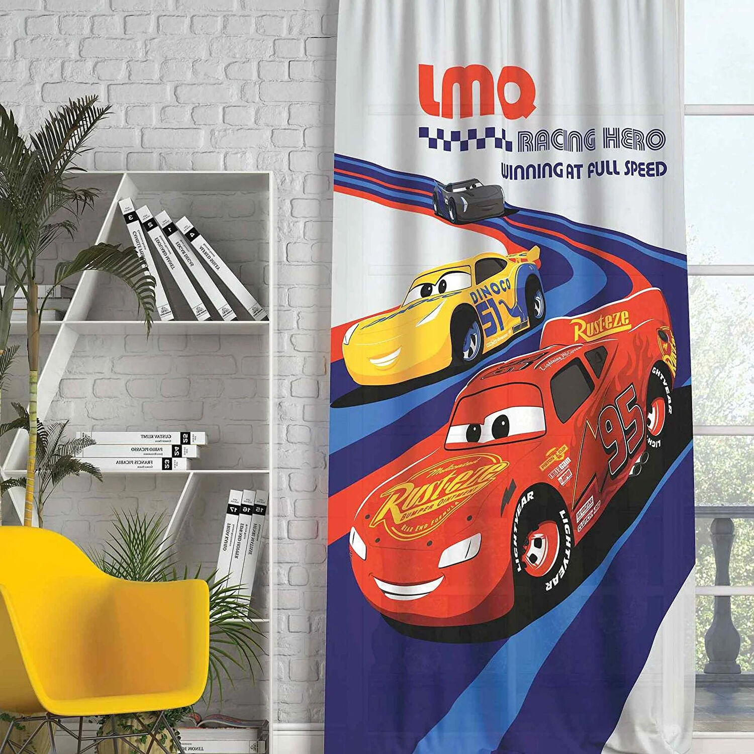 Taç Disney Cars Race Tekli Fon Çocuk Perde