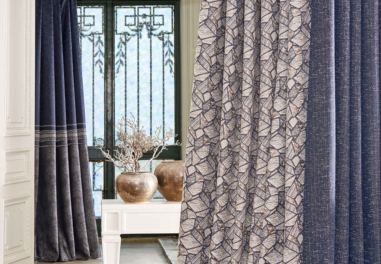 Taç Elıel Fon Perde Lacivert ( Max Yükseklik : 270 cm )