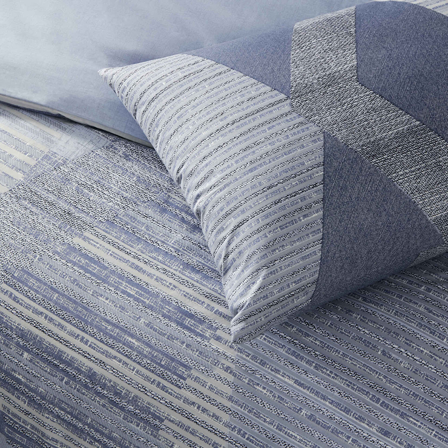 Taç Lucas Ranforce Tek Kişilik Nevresim Takımı Mavi