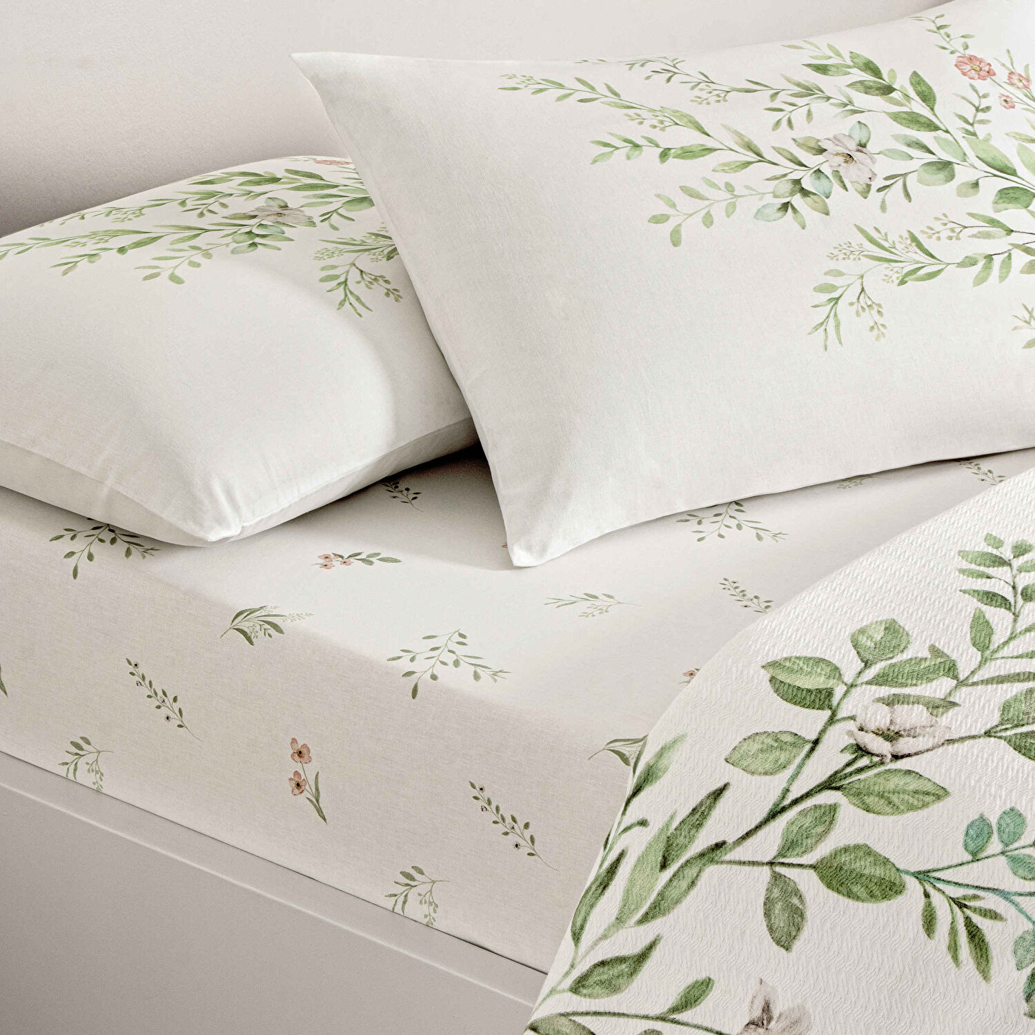 Taç Baskılı Bloomy Tek Kişilik Pike Takımı Yeşil