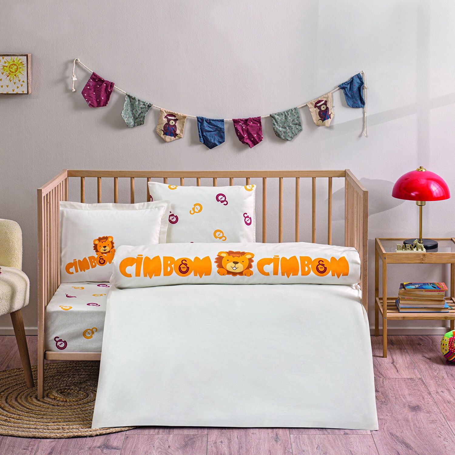 Taç Lisanslı Galatasaray Strip Baby Pamuk Nevresim Takımı