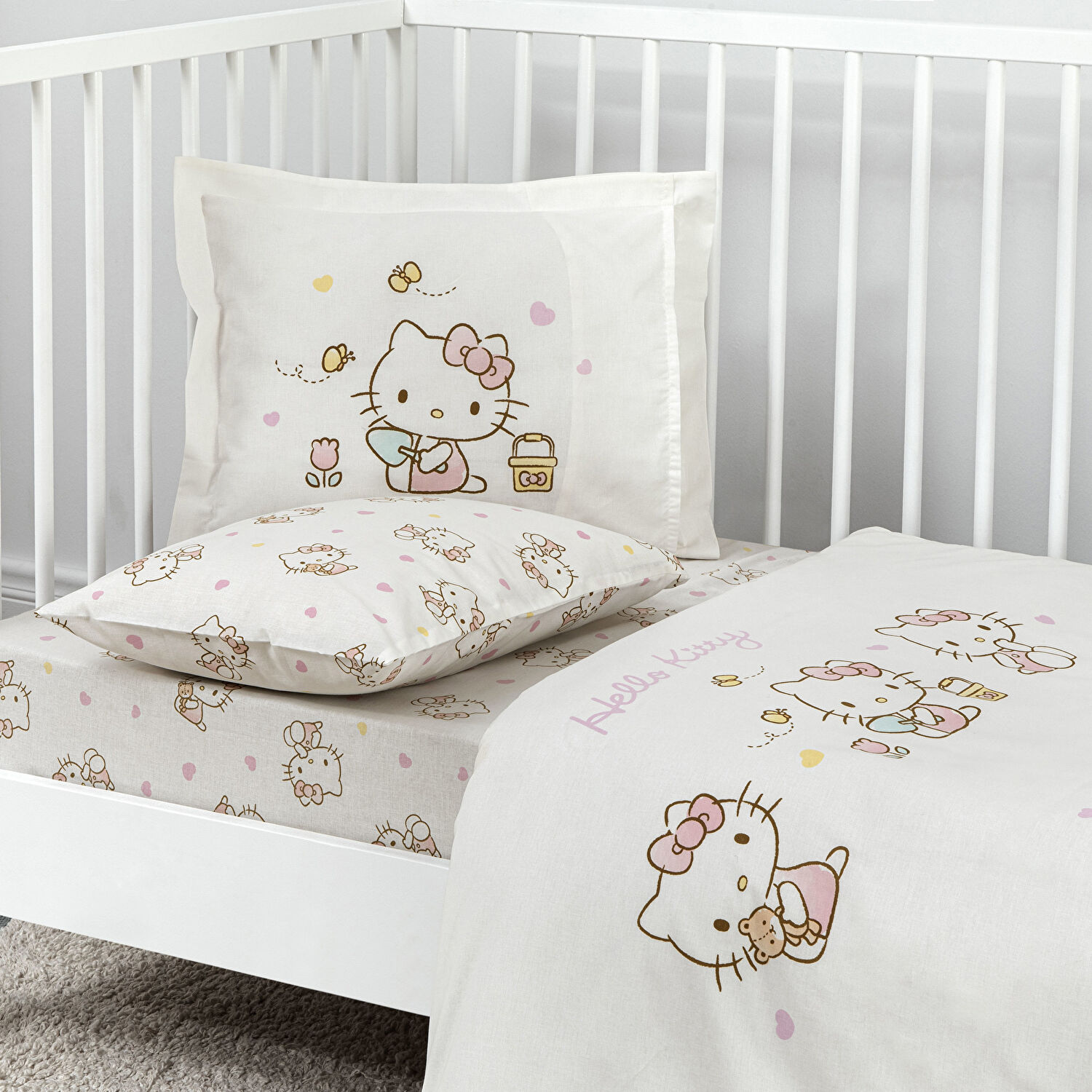 Taç Lisanslı Hello Kitty Cute Baby Pamuk Bebek Nevresim Takımı