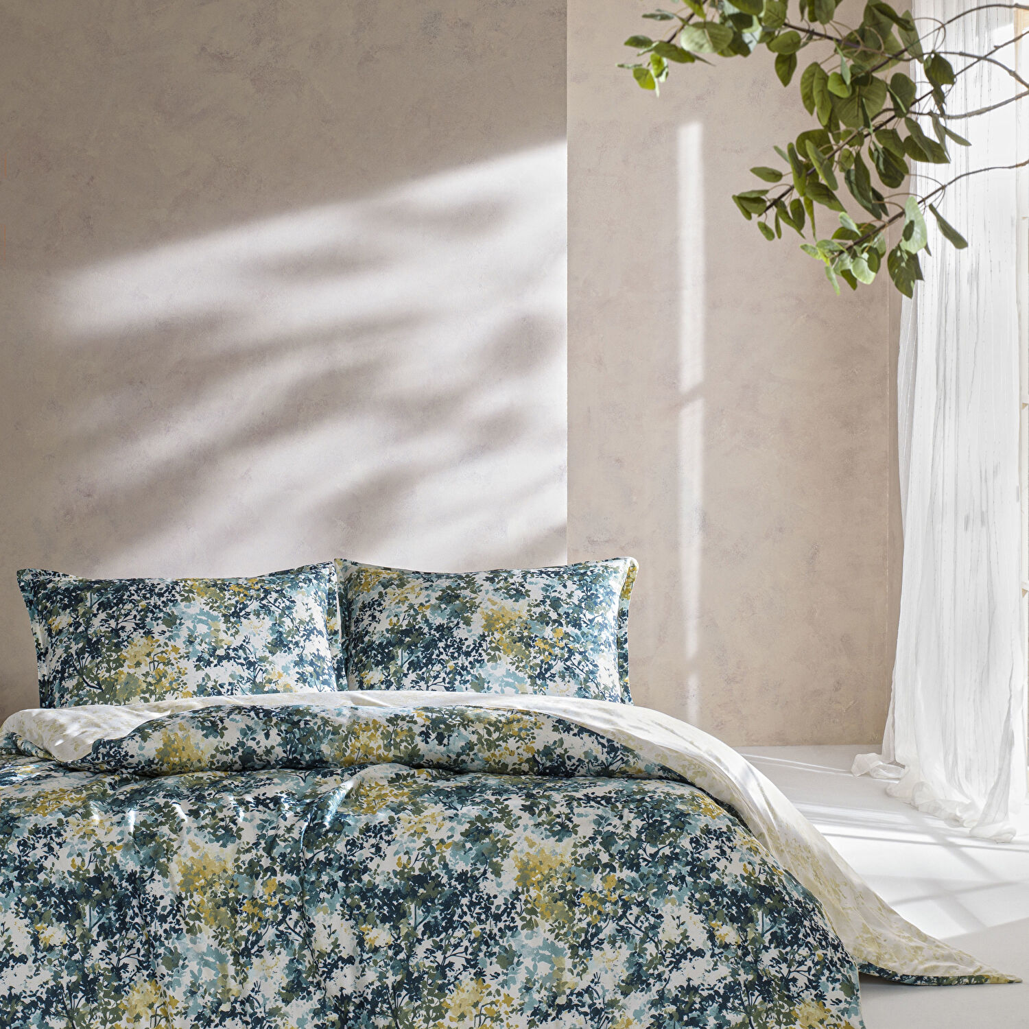 Taç Reborn Alyssa Bambu Çift Kişilik Nevresim Takımı Mavi