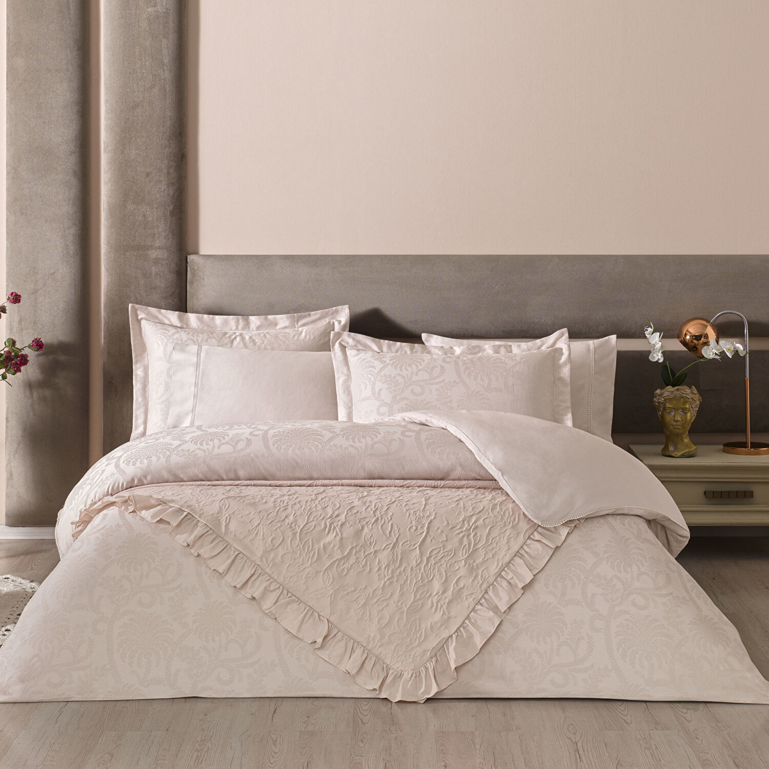 Taç Odette Yatak Örtülü Çift Kişilik Nevresim Seti Pudra