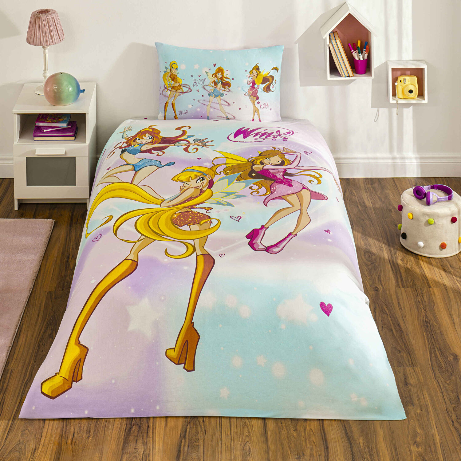 Taç Lisanslı Winx Magic Pamuk Tek Kişilik Nevresim Takımı