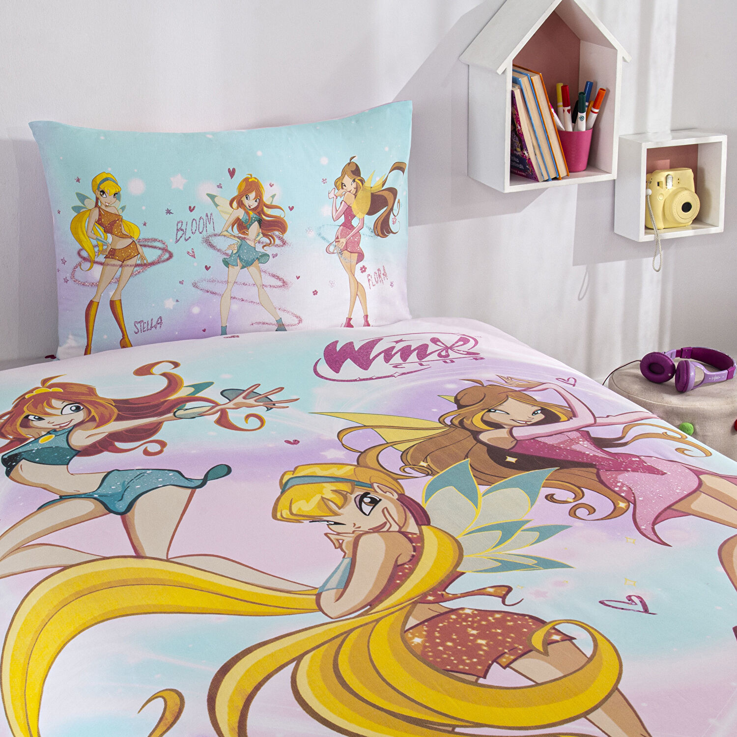 Taç Lisanslı Winx Magic Tek Kişilik Pamuk Nevresim Takımı
