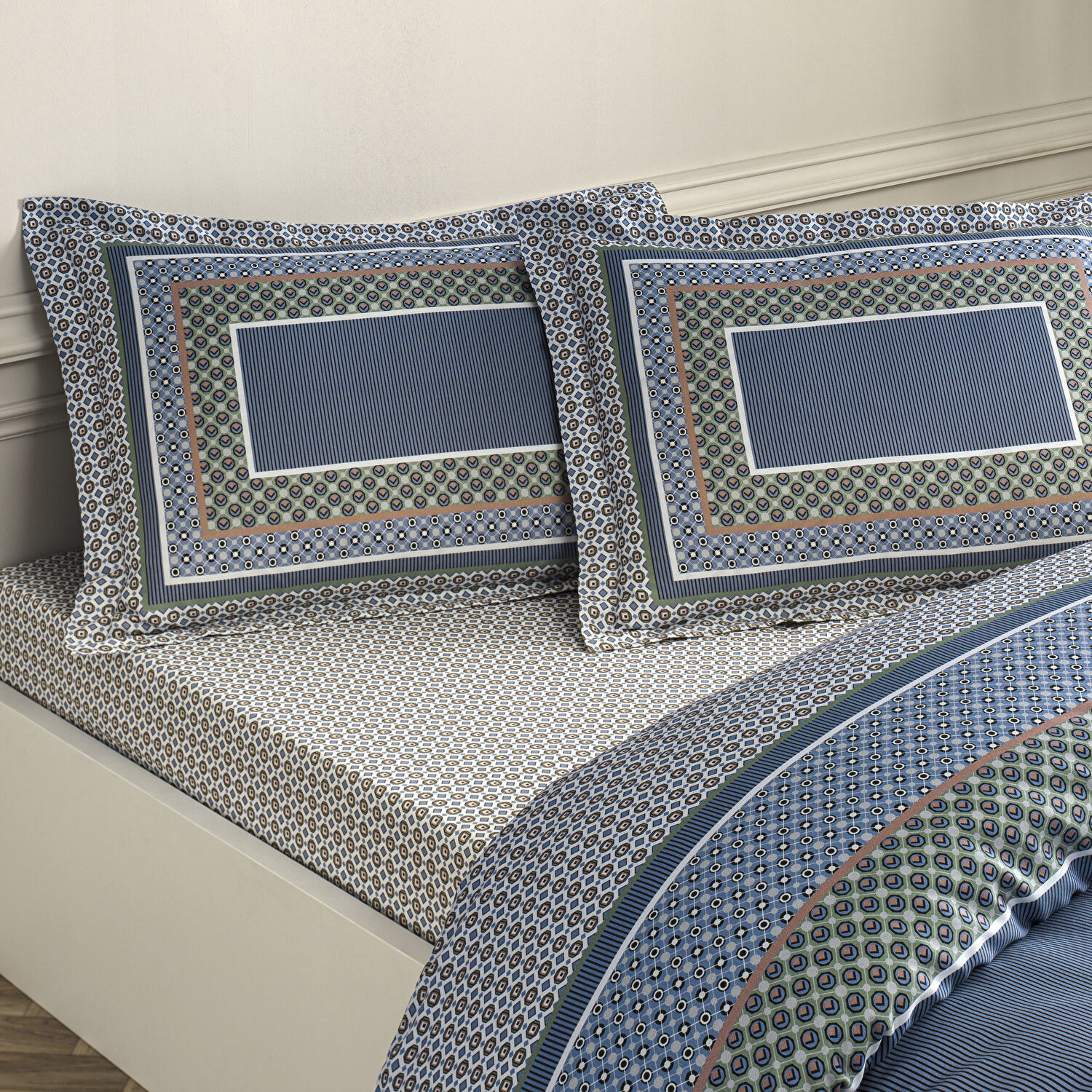 Taç Serenya Saten Çift Kişilik Nevresim Takımı Mavi