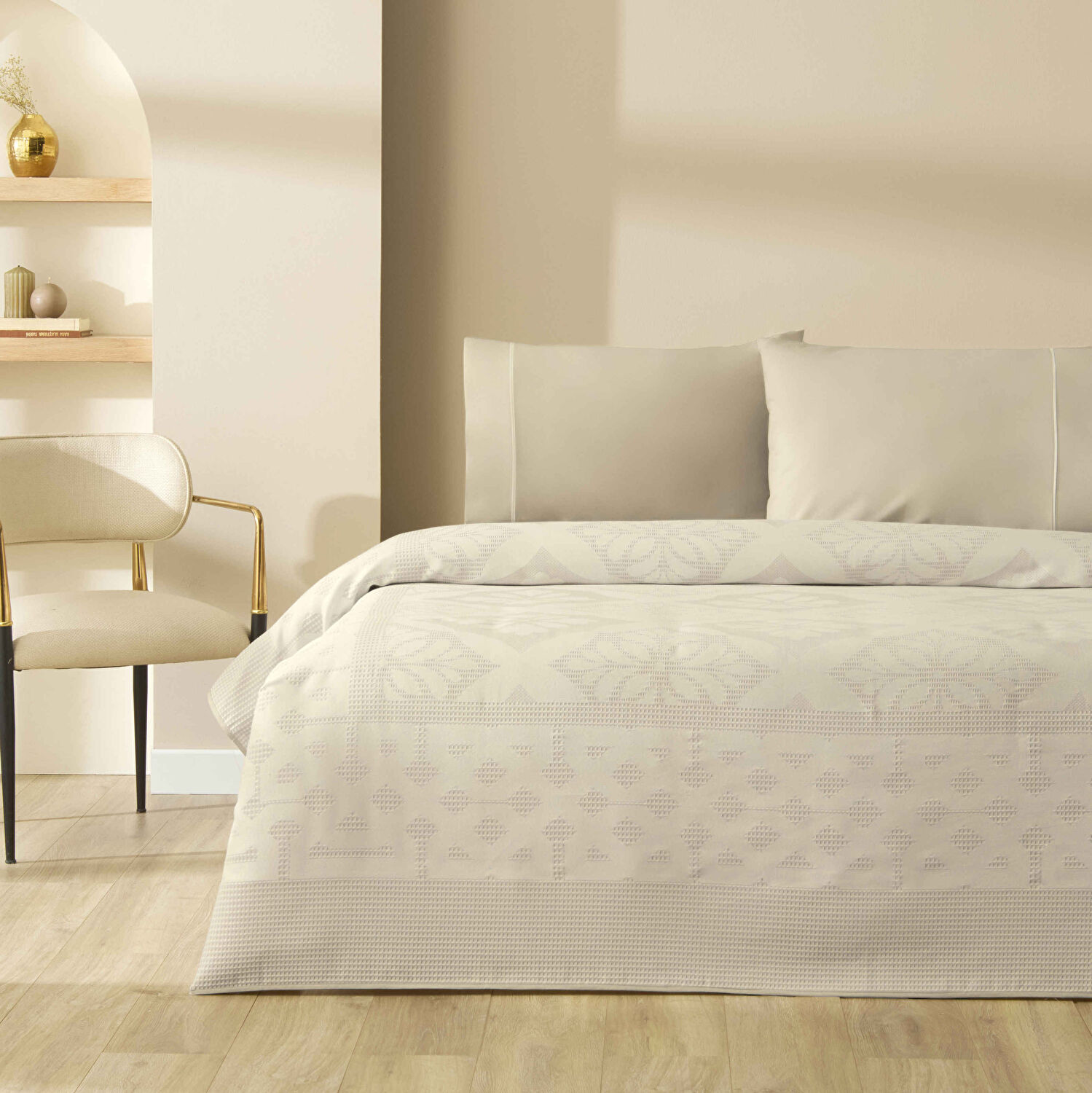 Taç Jakar Terrana Çift Kişilik Pike Takımı Taş