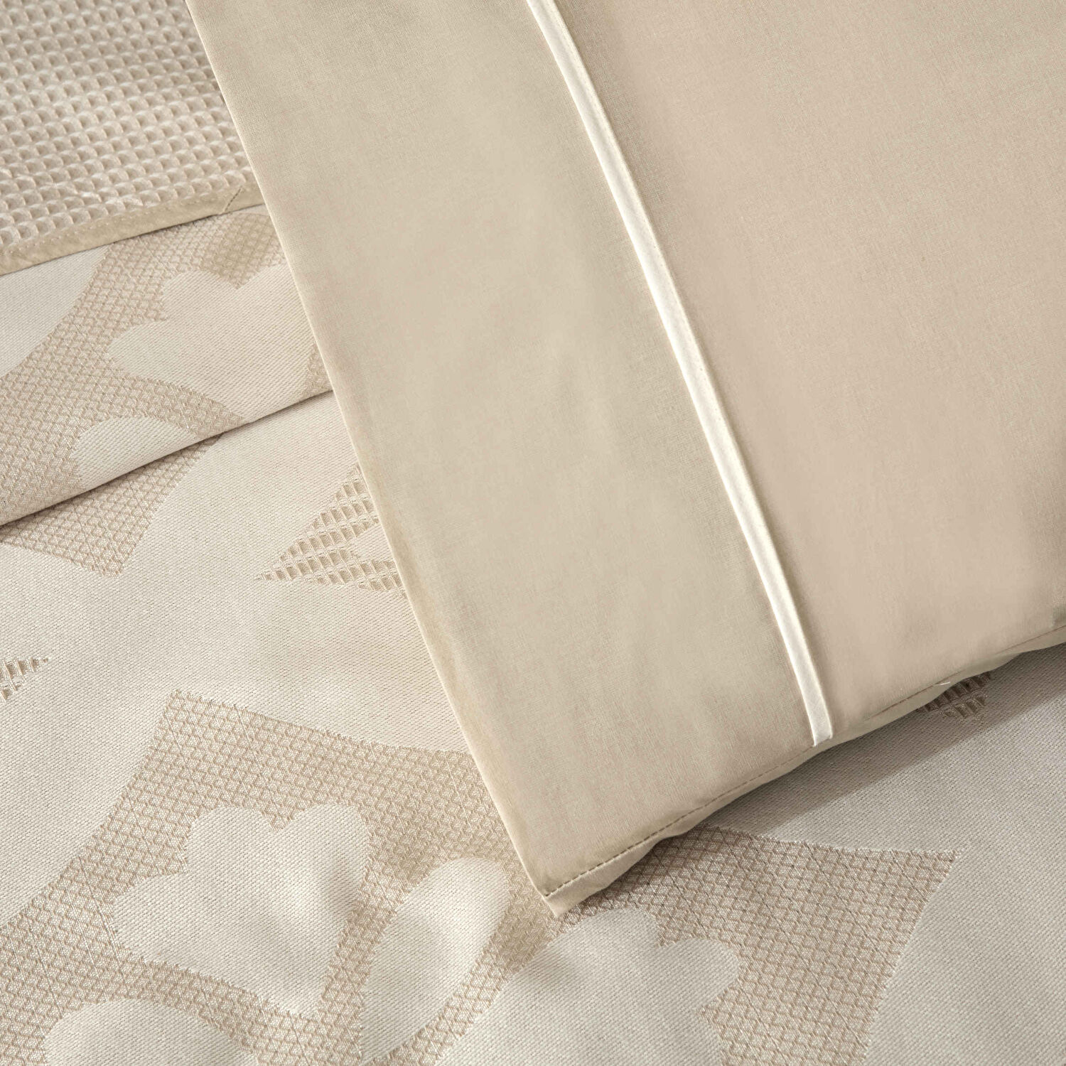 Taç Jakar Terrana Çift Kişilik Pike Takımı Taş