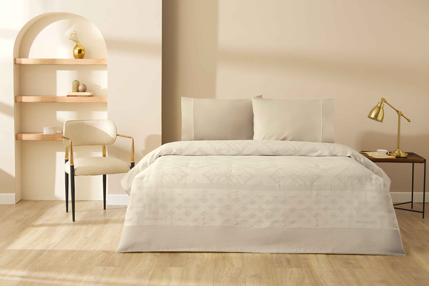 Taç Jakar Terrana Çift Kişilik Pike Takımı Taş