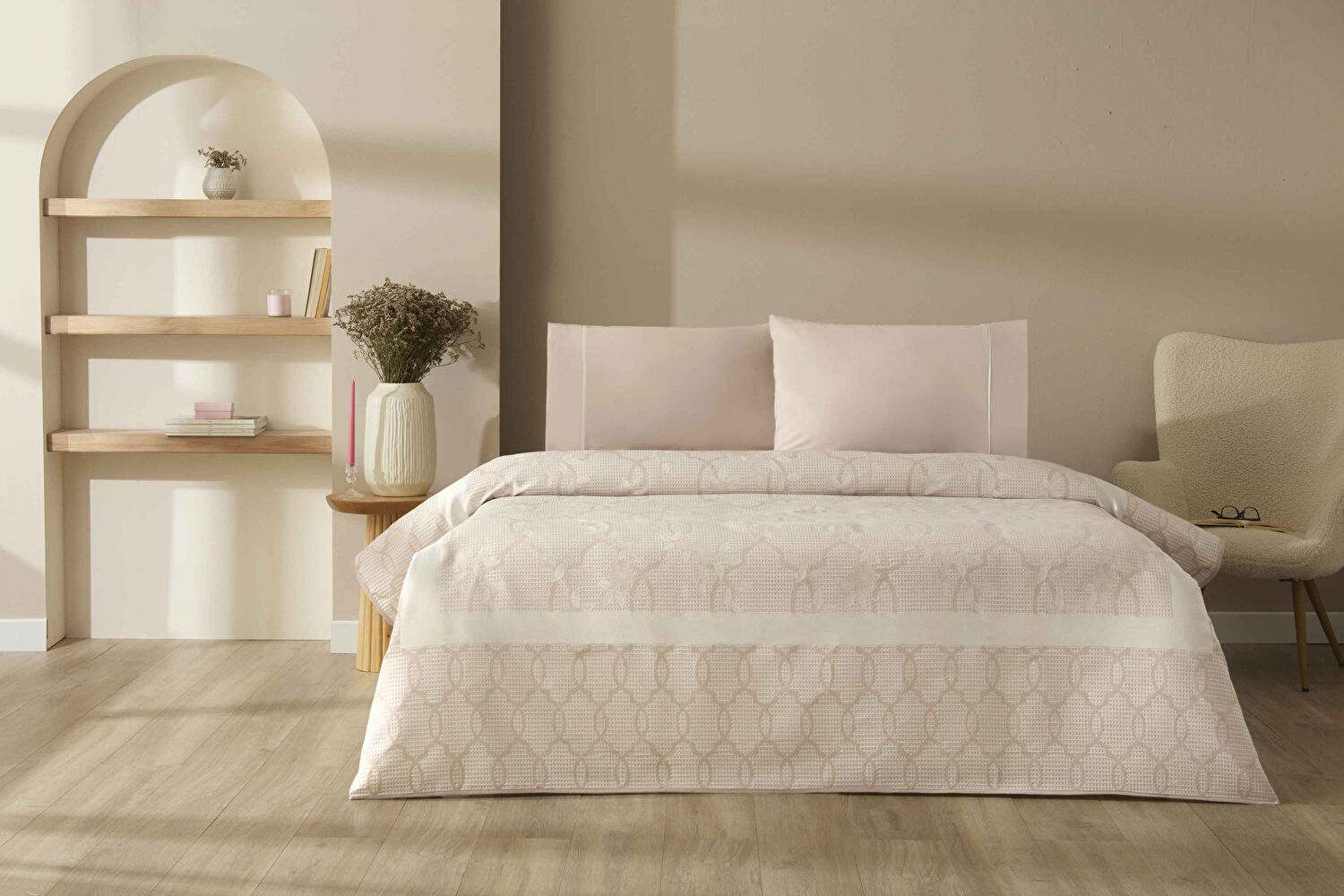 Taç Jakar Linora Çift Kişilik Pike Takımı Pudra