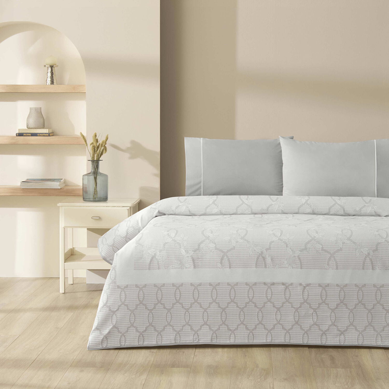 Taç Jakar Linora Çift Kişilik Pike Takımı Gri