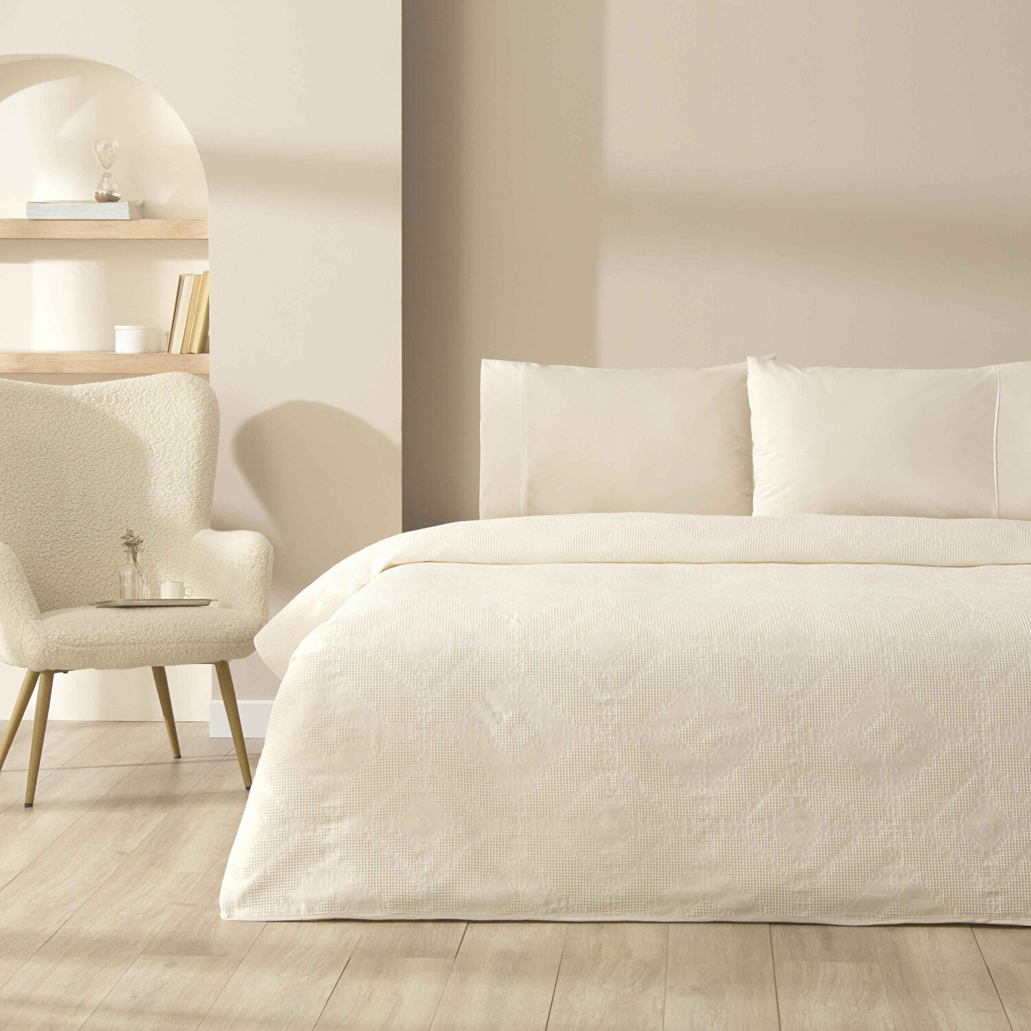 Taç Jakar Delissa Tek Kişilik Pike Takımı Ekru