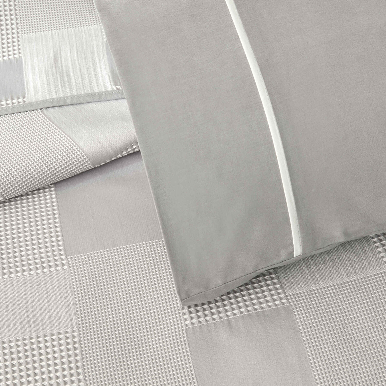 Taç Jakar Alvora Queen Size Pike Takımı Antrasit