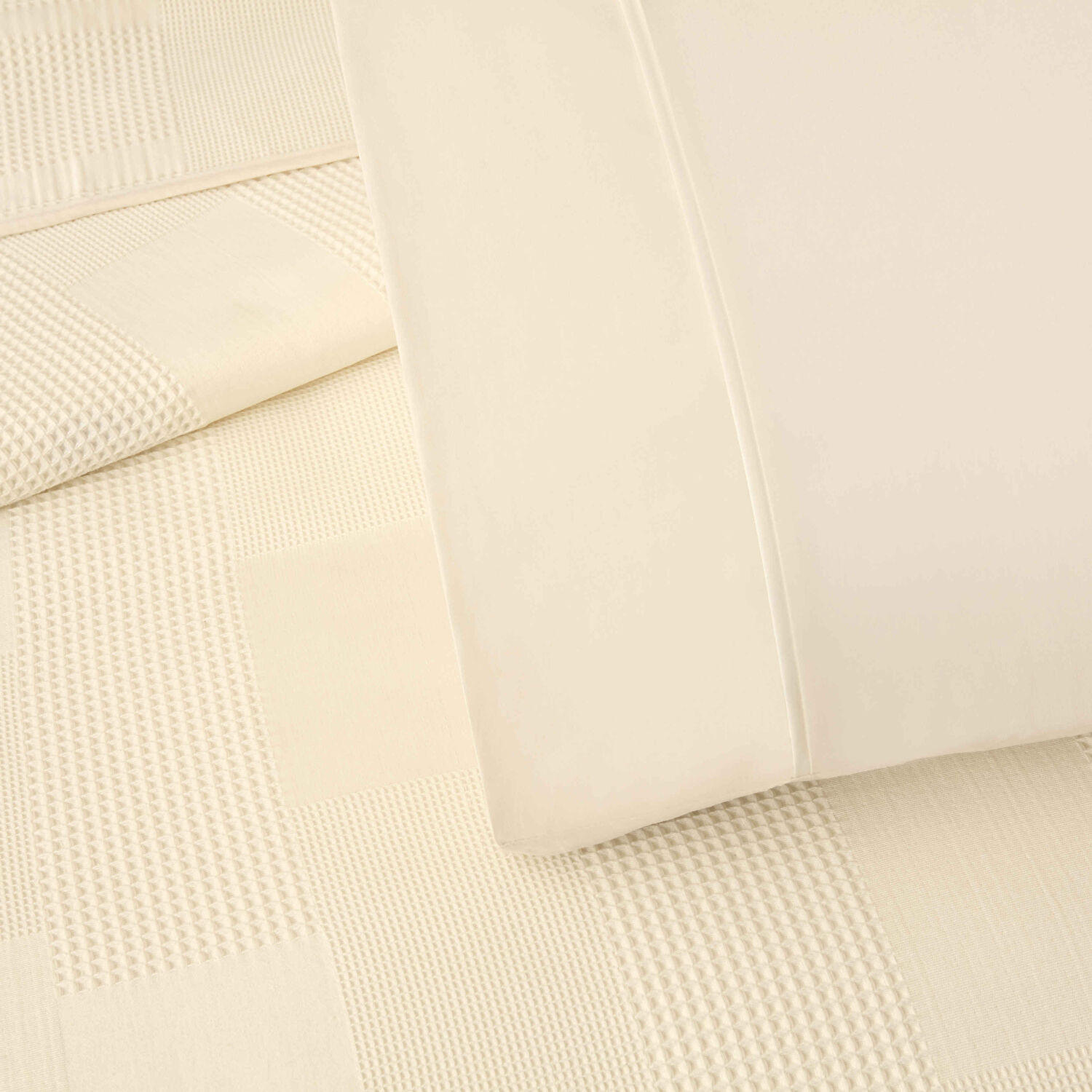 Taç Jakar Alvora Tek Kişilik Pike Takımı Ekru