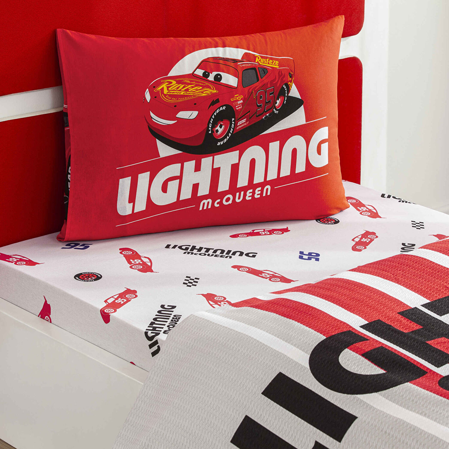 Taç Lisanslı Disney Cars Lightning Tek Kişilik Pamuk Pike Takımı