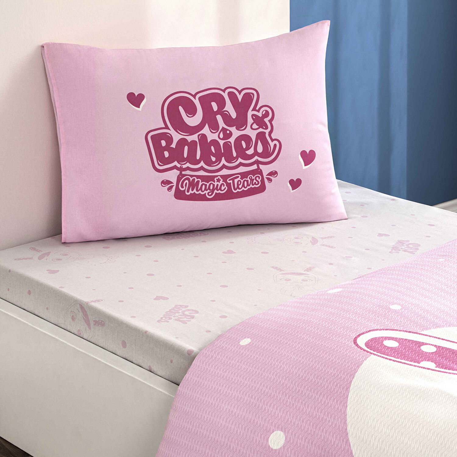 Taç Lisanslı Cry Babies Cute Tek Kişilik Pamuk Pike Takımı