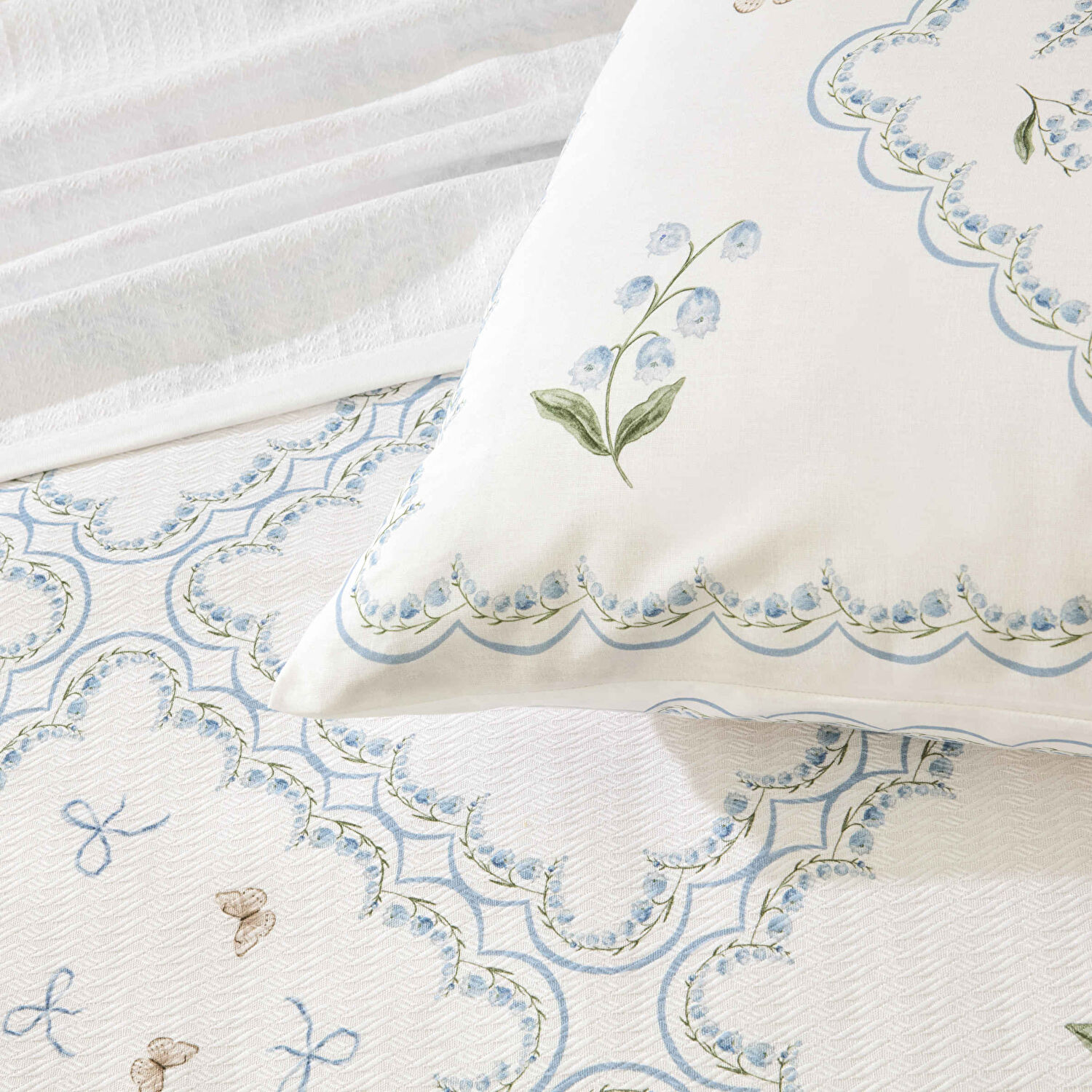 Taç Baskılı Clarien Tek Kişilik Pike Takımı Mavi