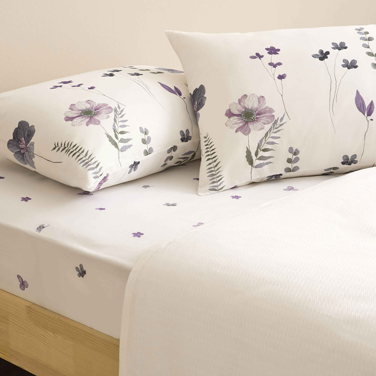 Taç Baskılı Roselith Çift Kişilik Pike Takımı Mor