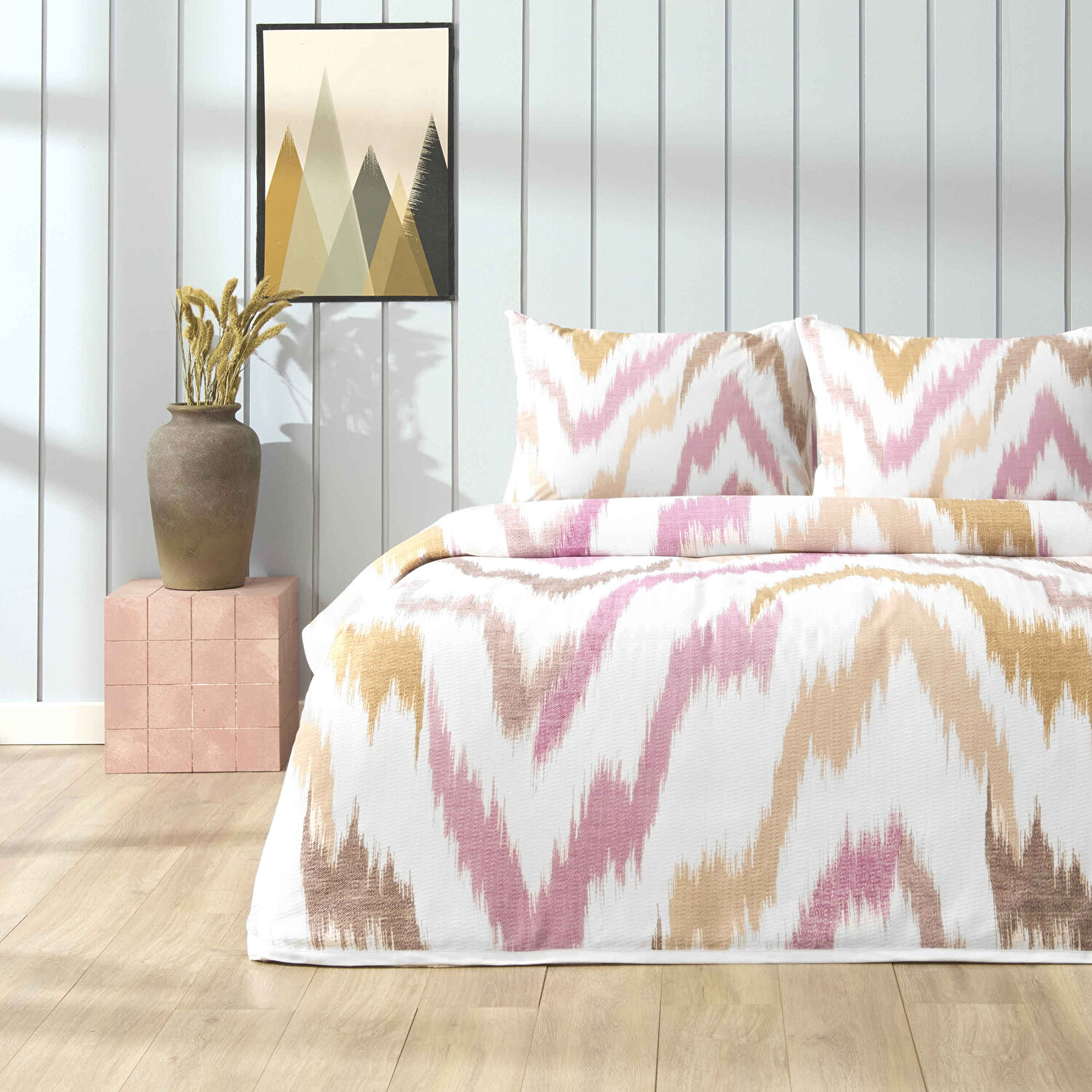 Taç Baskılı Avenya Çift Kişilik Pike Takımı Pembe