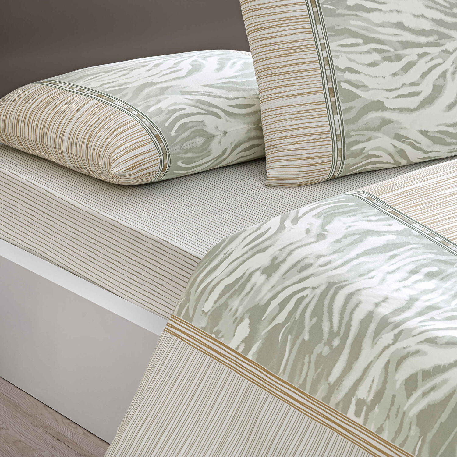 Taç Corin Ranforce Çift Kişilik Nevresim Takımı Vizon