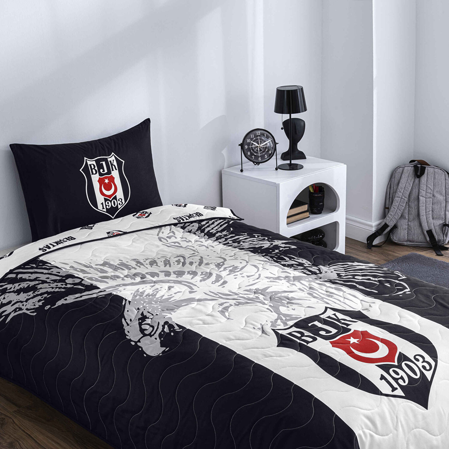 Lisanslı Beşiktaş Kartal Tek Kişilik Yatak Örtüsü Seti