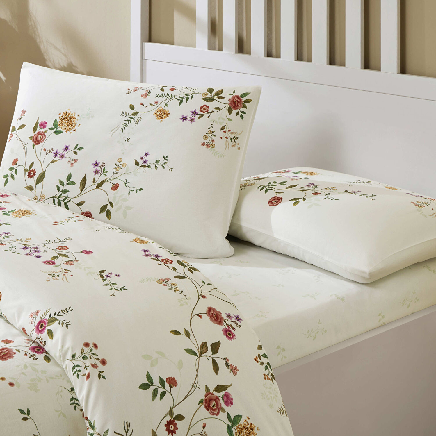 Taç Venezia Ranforce King Size Nevresim Takımı Beyaz