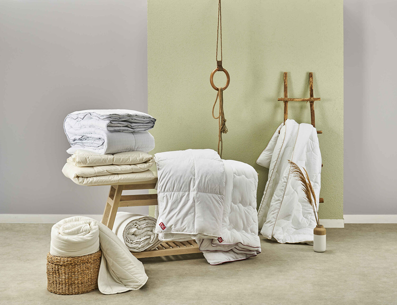 Taç Pure Cotton Pamuk Çift Kişilik Yorgan Beyaz