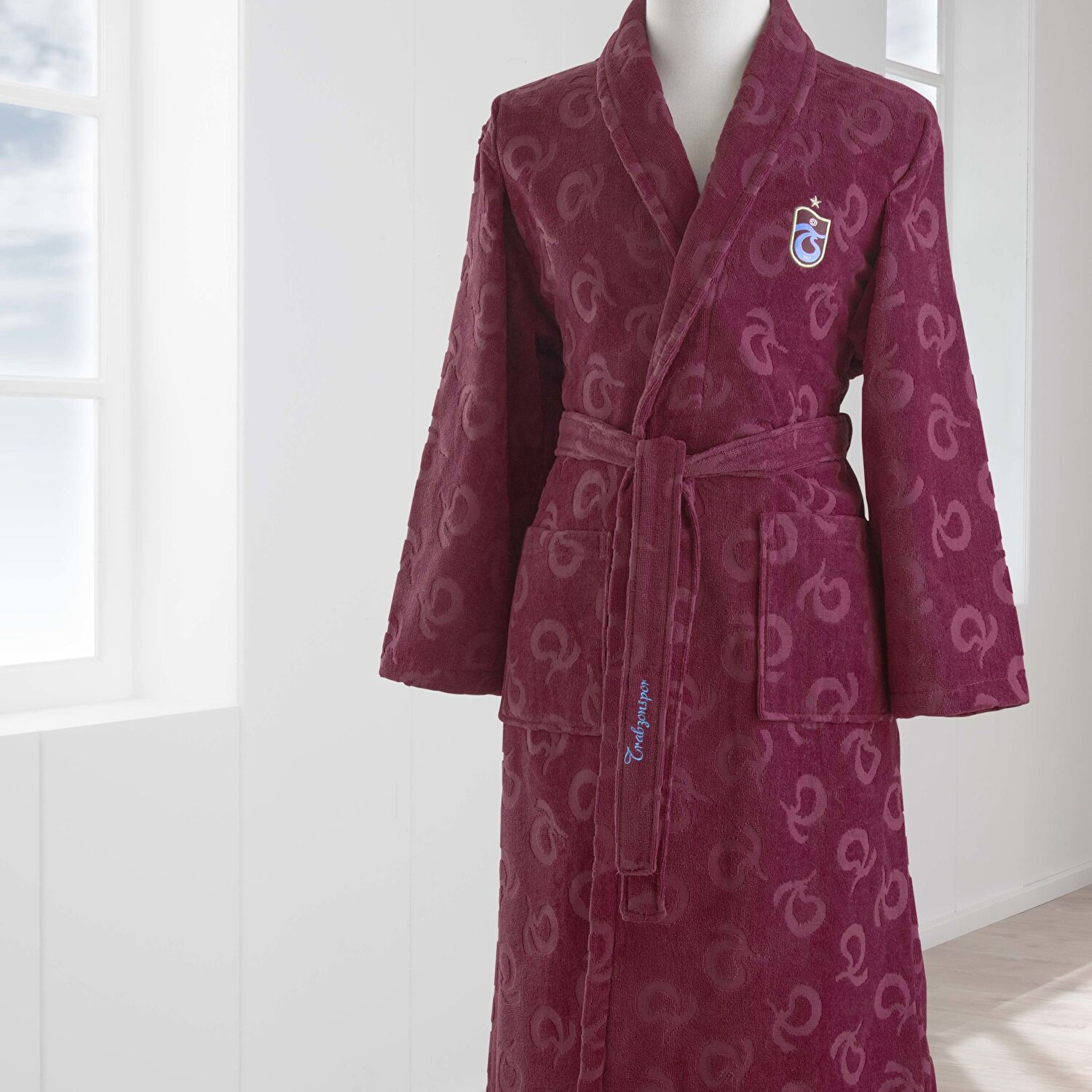 Taç Lisanslı Trabzonspor Jakar Pamuk M Yetişkin Bornoz Bordo