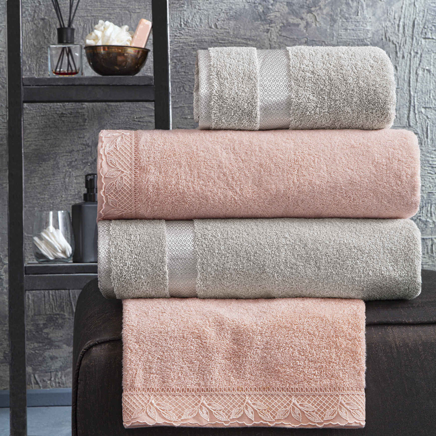 Taç Clarette Pamuk Aile Bornoz Seti Beyaz Vizon