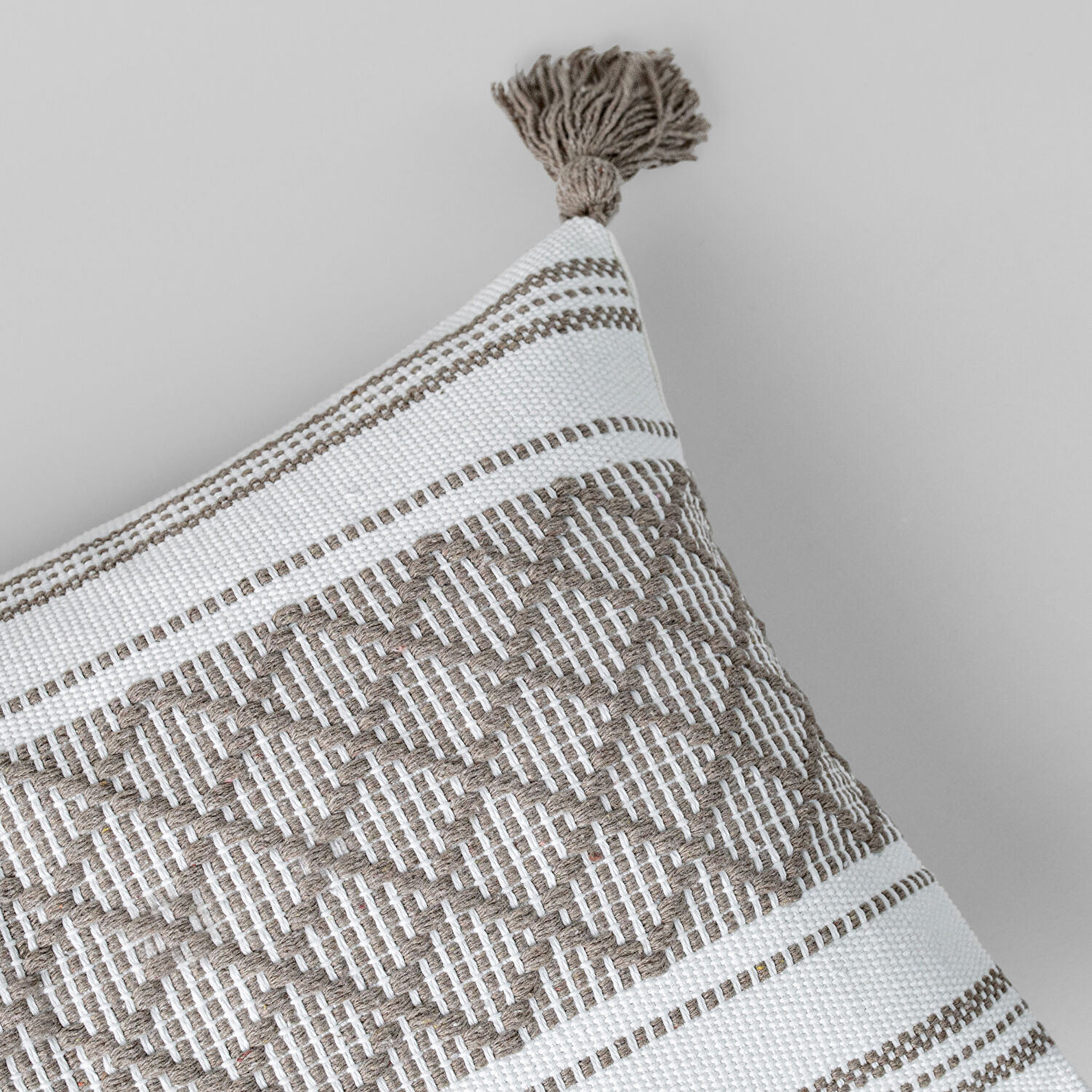 Linens Keinza 30x50 cm Kırlent Kılıfı Vizon