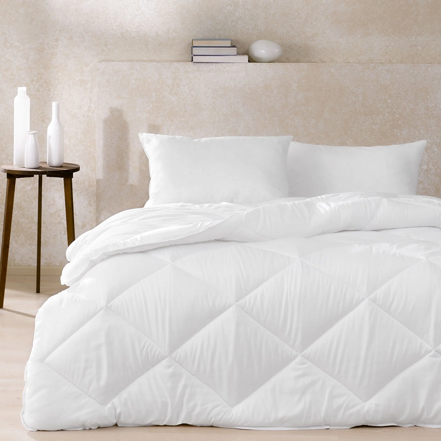 Taç Comfort Mikrofiber Çift Kişilik Yorgan Beyaz