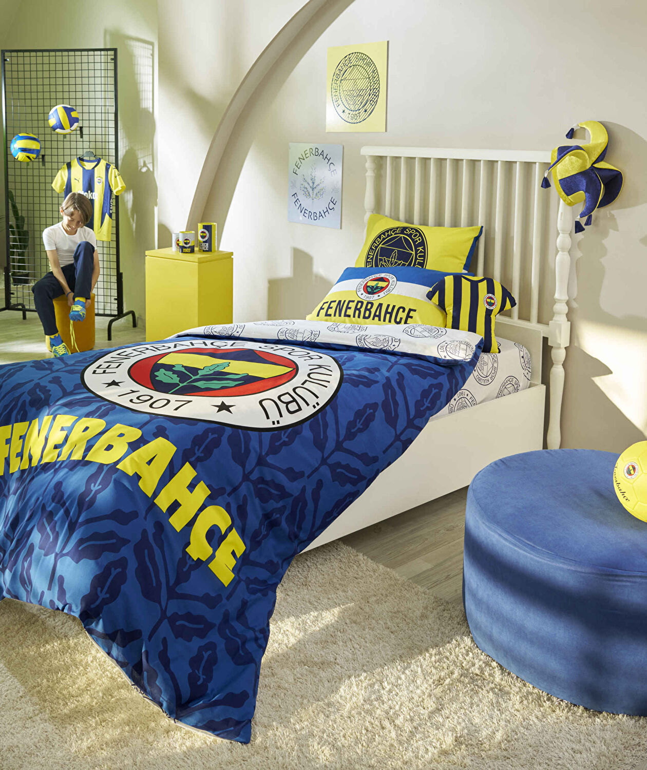 Lisanslı Fenerbahçe 40x35 cm Forma Kırlent
