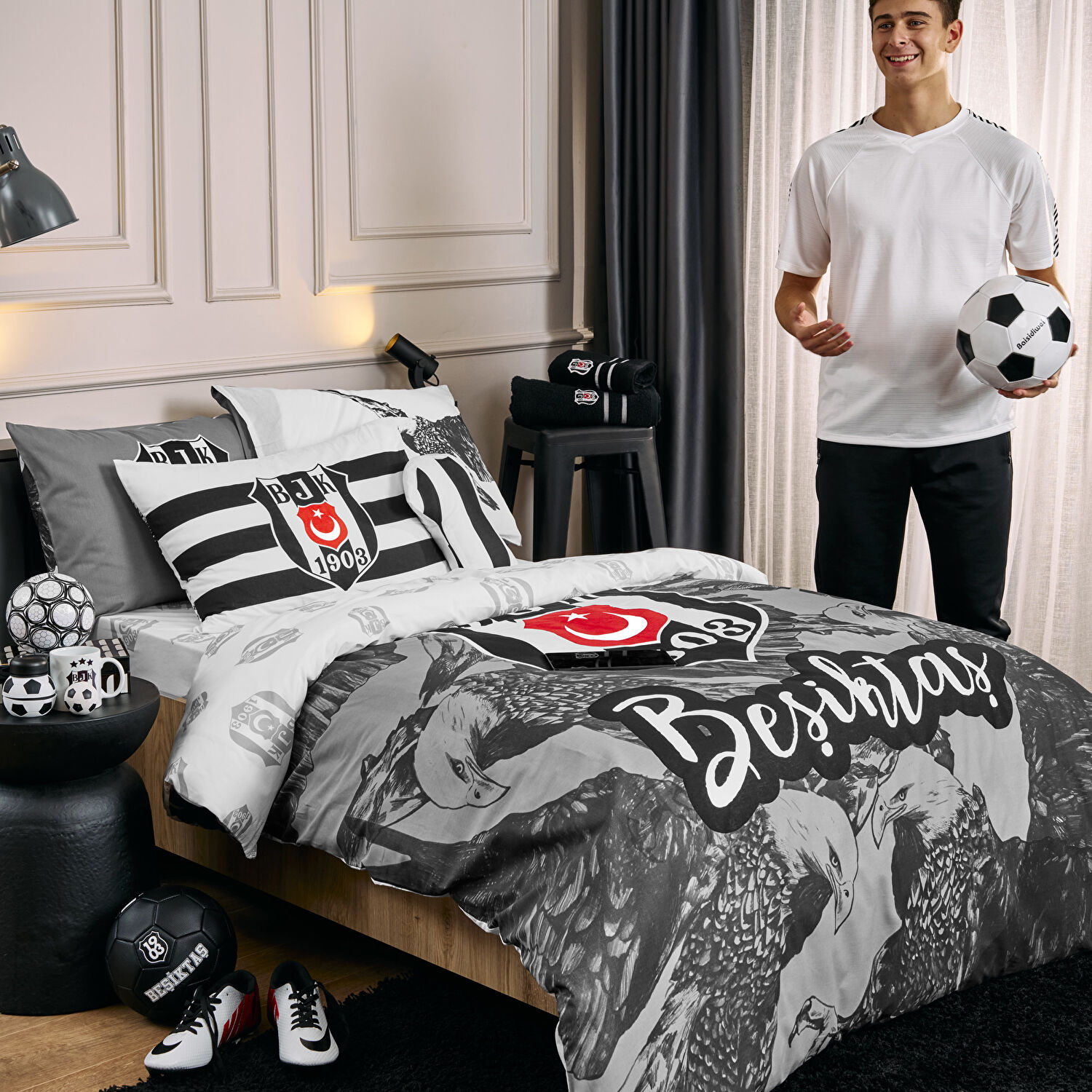 Lisanslı Beşiktaş Forma Kırlent