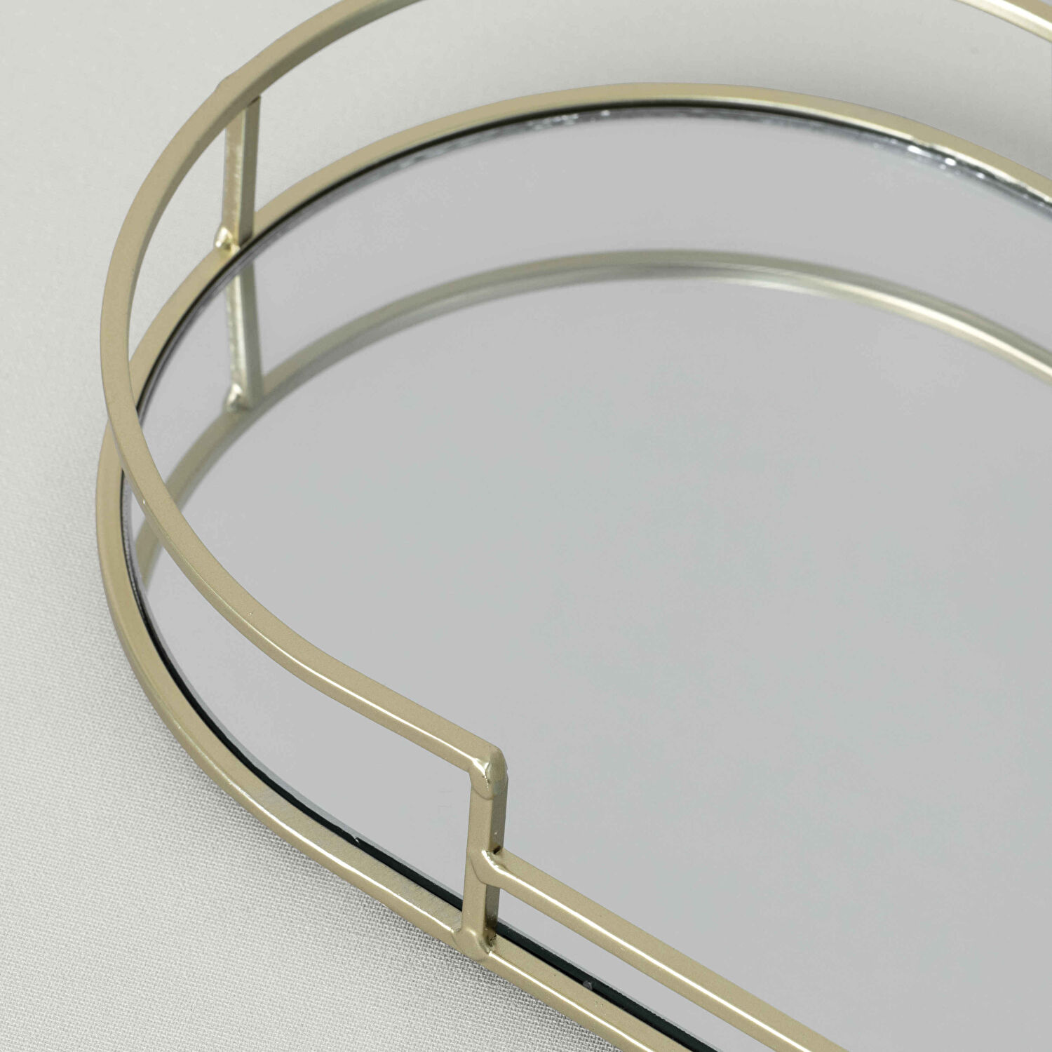 Linens Harriet 33,5x18 cm Tepsi Gold