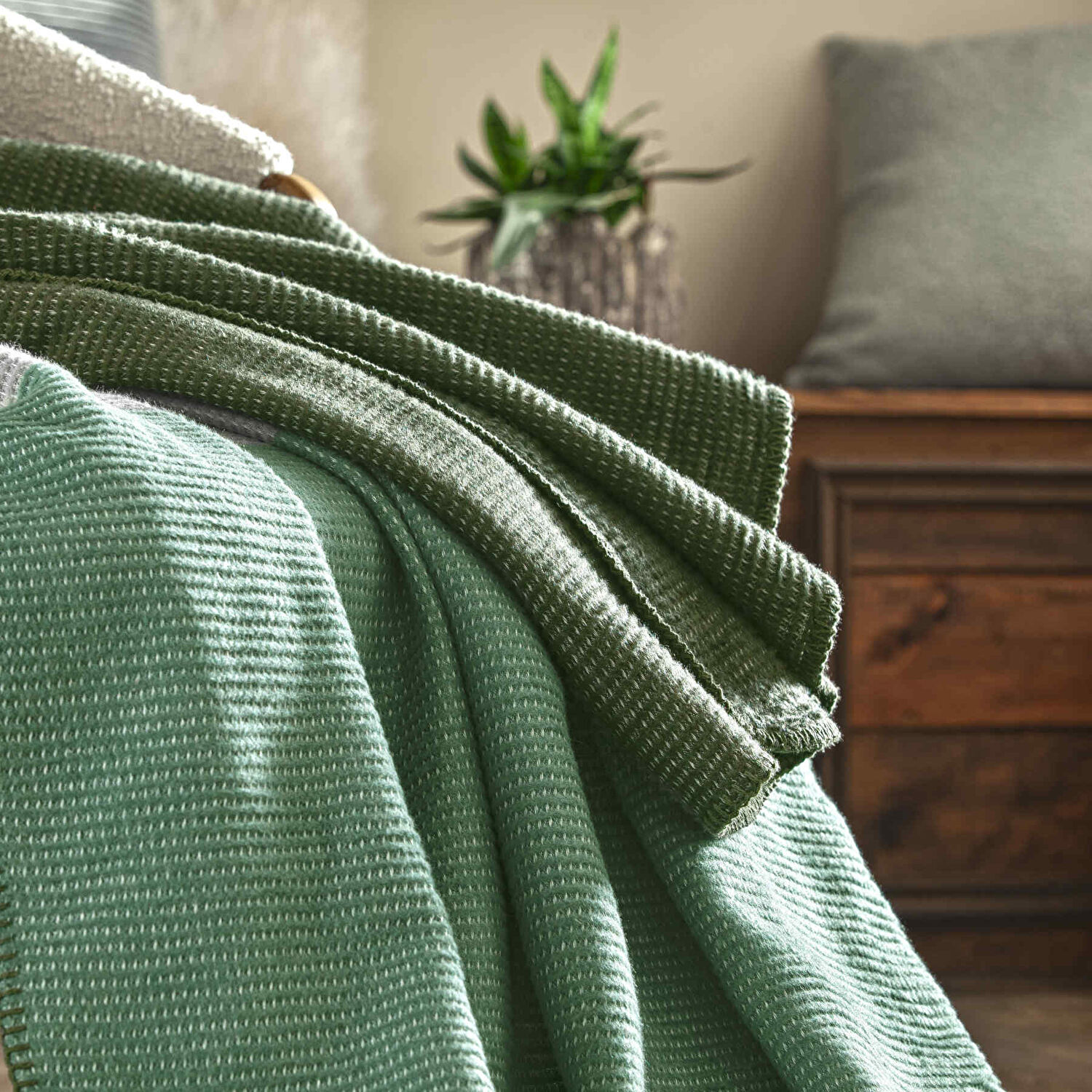 Taç Butik Patagonya Pamuklu Çift Kişilik Battaniye Yeşil