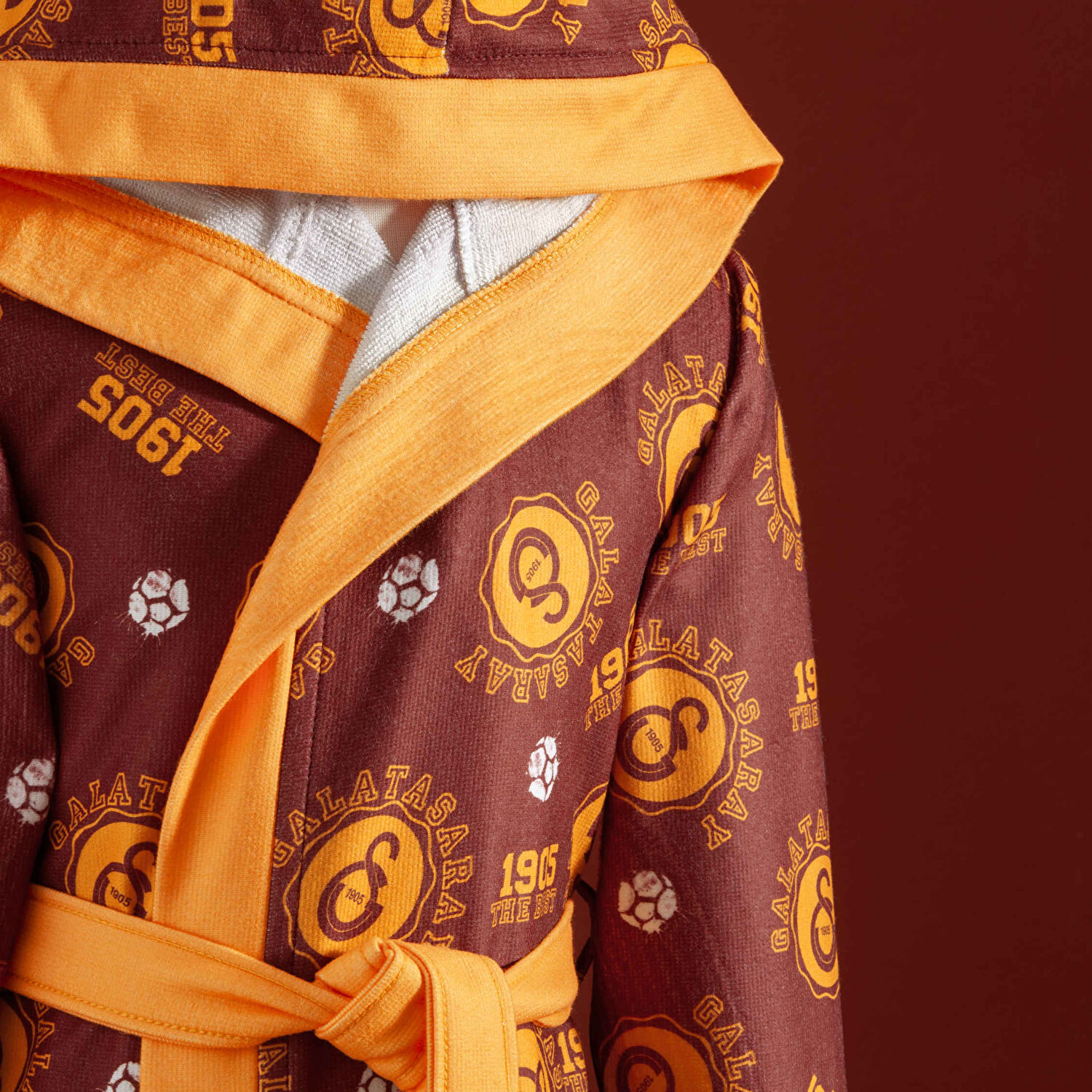 Taç Lisanslı Galatasaray 12-14 Yaş Baskılı Çocuk Bornoz