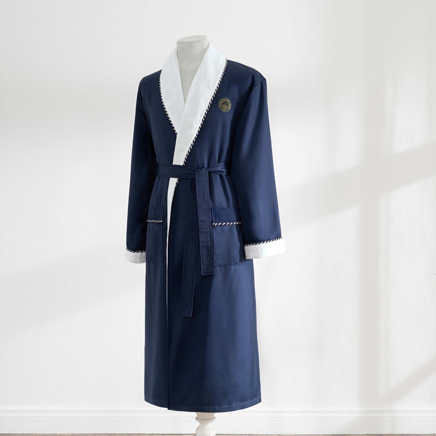 Taç Lisanslı Fenerbahçe Double Şalyaka XL Yetişkin Bornoz