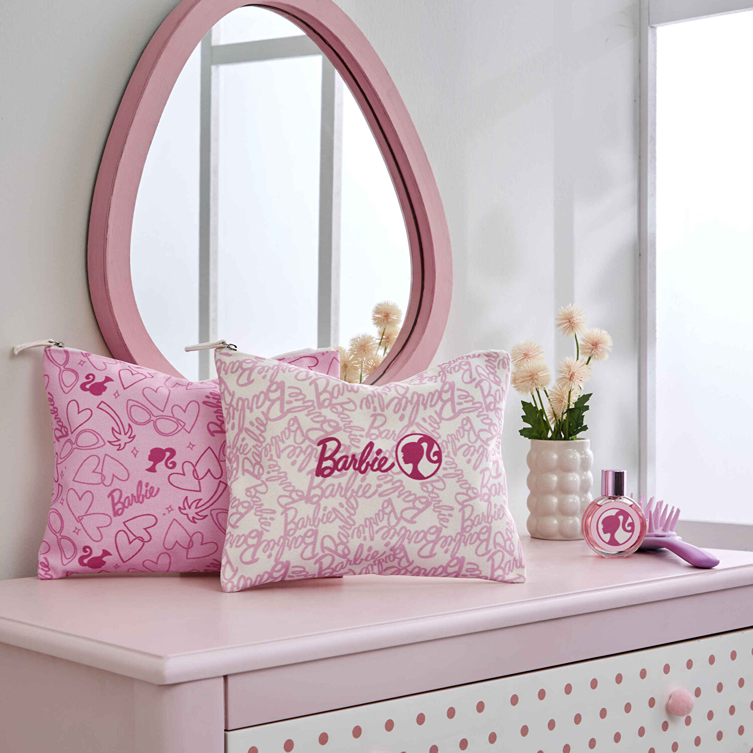Lisanslı Barbie Logo 23x29 cm Çok Amaçlı Organizer