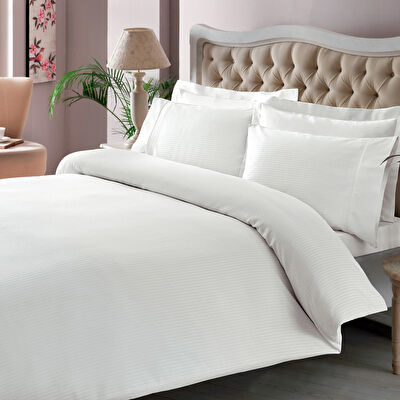 Taç Stripe Premium Basic Çift Kişilik Nevresim Takımı Beyaz