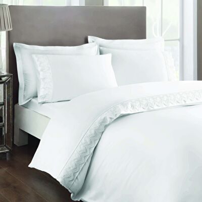 Taç Sadrino Saten Çift Kişilik Delux Nevresim Takımı Beyaz