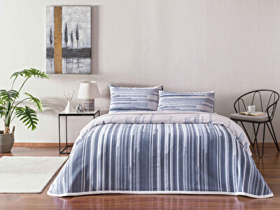 Taç Baskılı Grid Çift Kişilik Pike Takımı Mavi