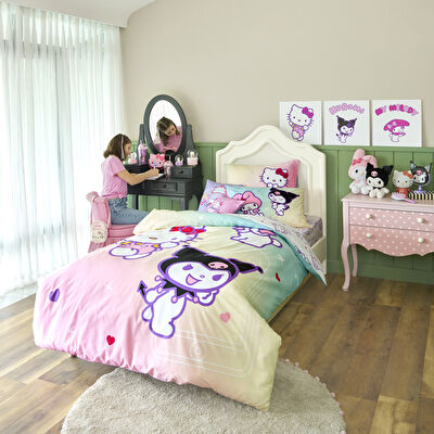 Taç Lisanslı Hello Kitty & Friends Pamuk Tek Kişilik Nevresim Takımı