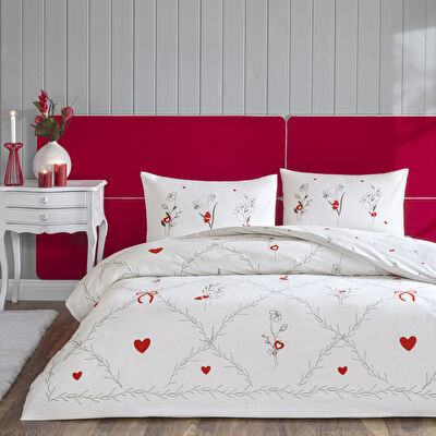 Taç Amoura Glowlu Ranforce Çift Kişilik Nevresim Takımı Kırmızı