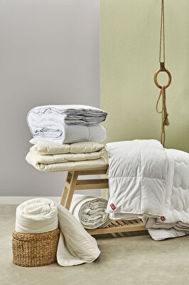 Taç Wool Sense Tek Kişilik Yorgan Beyaz