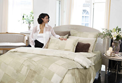 Linens Harriet 33,5x18 cm Tepsi Gold